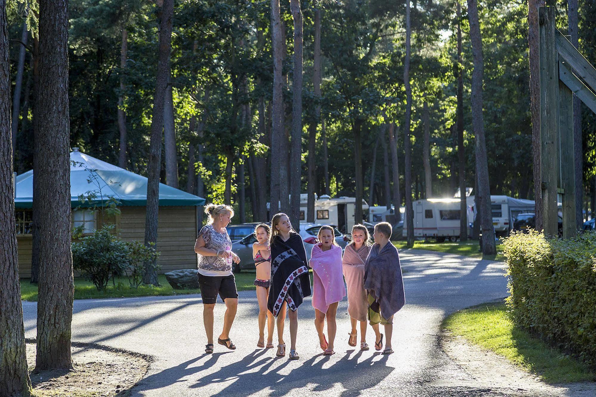 Oostappen Vakantiepark Arnhem Bv Kültér fotó